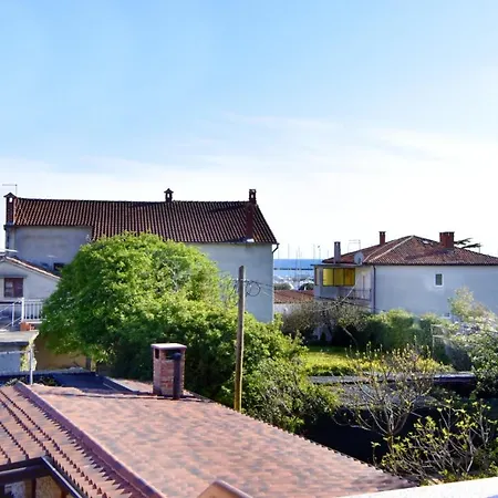 With A Parking Space - 21070 Apartment
