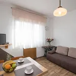 With Parking Space - 21070 * Umag