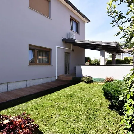 With Parking Space - 21070 *